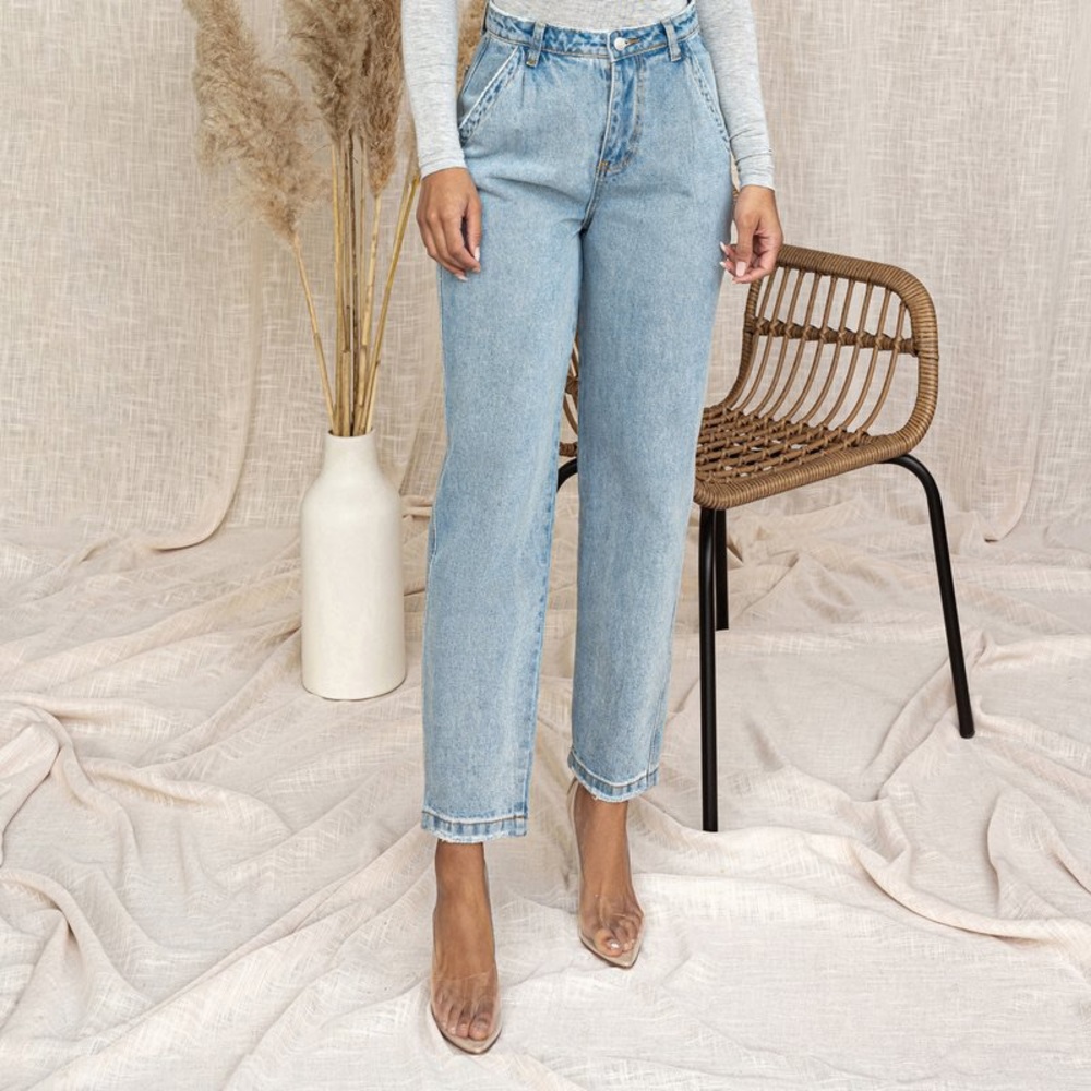JLUXLABEL Relaxed, Light Wash, High-Rise Jeans
